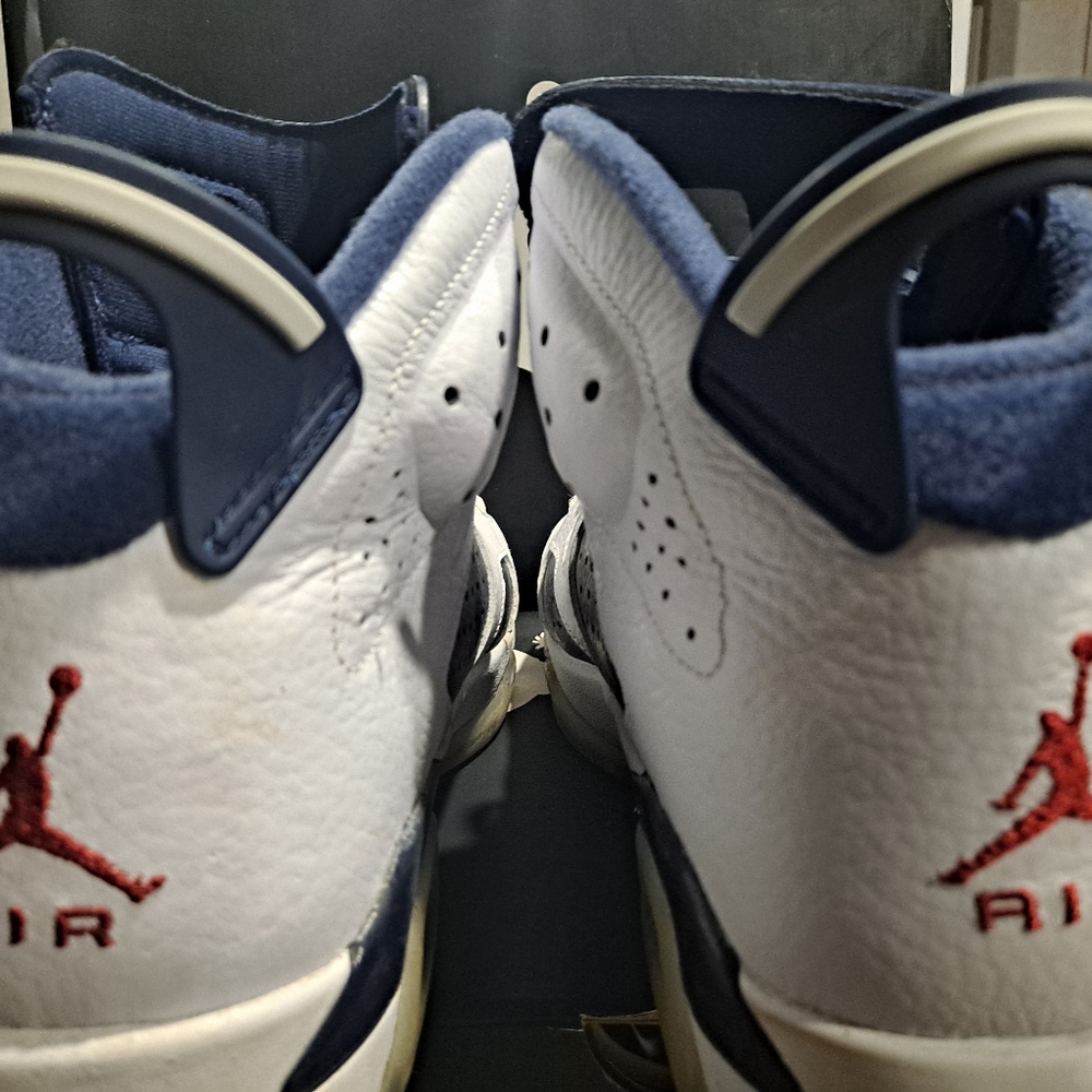 Jordan 6 - Picture 5 of 6